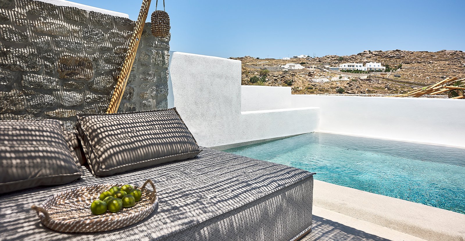 Where to Stay in Mykonos? 5-Star Hotels’ Styles to Choose From
